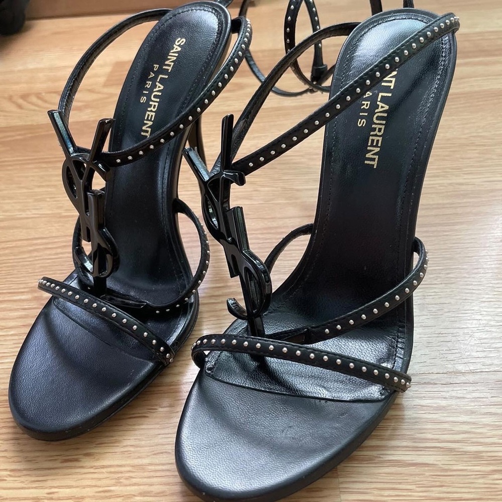 ✨Saint Laurent Cassandra Sandals✨